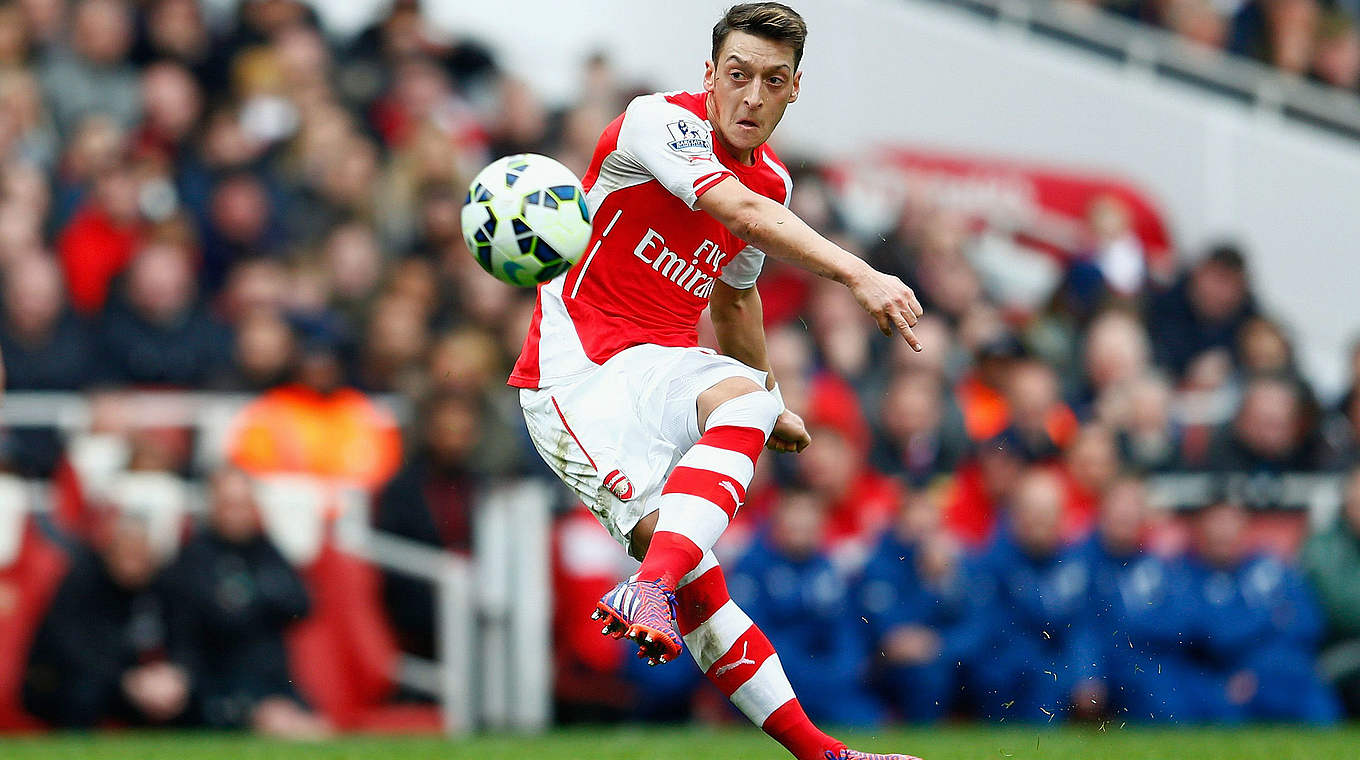 Özil vor dem Finale mit Arsenal gegen Aston Villa: "Wir Spieler sind heiß und hungrig" © 2015 Getty Images