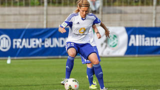 Bleibt dem 1. FFC Frankfurt treu: Saskia Bartusiak © imago/foto2press