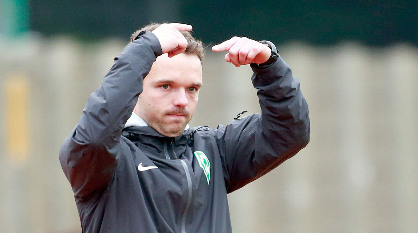 Werder-Coach Alexander Kluge: "Ich erwarte ein knappes Spiel" © 2015 Getty Images
