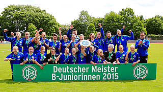 3:1-Erfolg im Finale in Bremen: Potsdam jubelt über die Schale © 2015 Getty Images