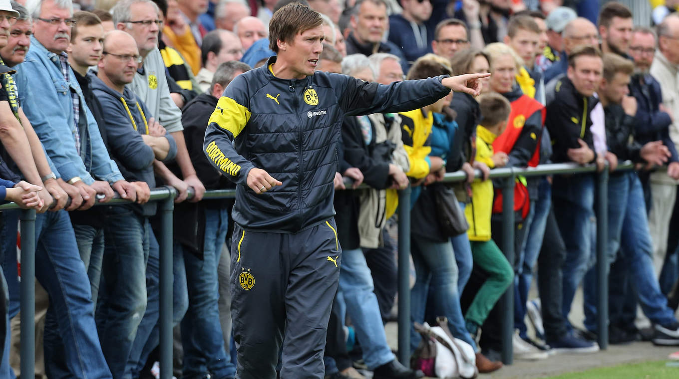 B-Junioren-Meistertrainer Wolf: "Der Respekt vor der A-Junioren-Bundesliga ist groß" © 2015 Getty Images