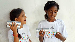 Vom DFB unterstützt und gefördert: Die Kinder im WM-Land Brasilien © DFB