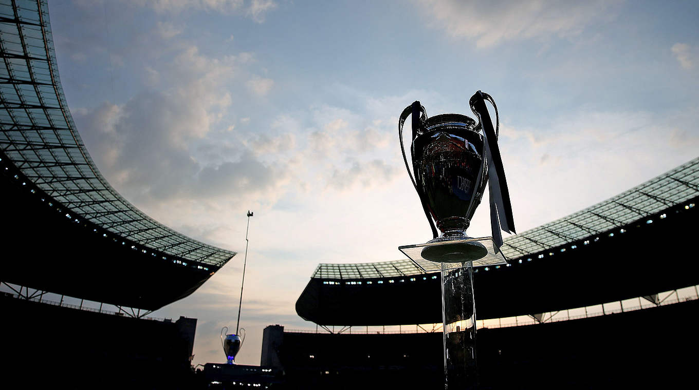 Picture perfect: The UCL trophy at Berlin's Olympiastadion © 2015 Getty Images