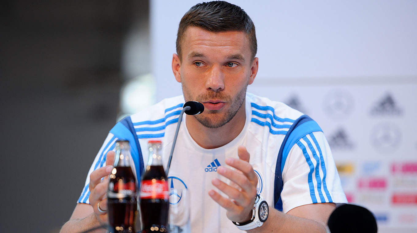 Podolski: "I'm proud to play for the national team" © GES/Marvin Guengoer