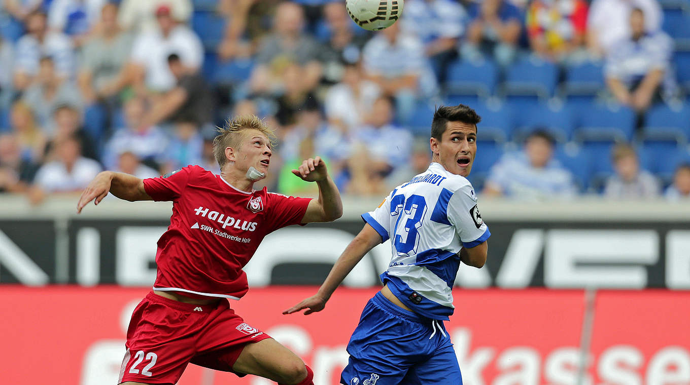 Wechselt auf Leihbasis nach Kiel: Duisburgs Fabian Schnellhardt (r.) © 2014 Getty Images