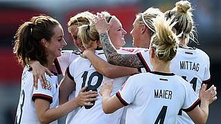 Die DFB-Frauen wollen auch gegen Norwegen jubeln. © 2015 Getty Images