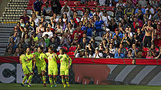 Jubel bei der Nadeshiko: Achtelfinaleinzug perfekt gemacht © ANDY CLARK/AFP/Getty Images