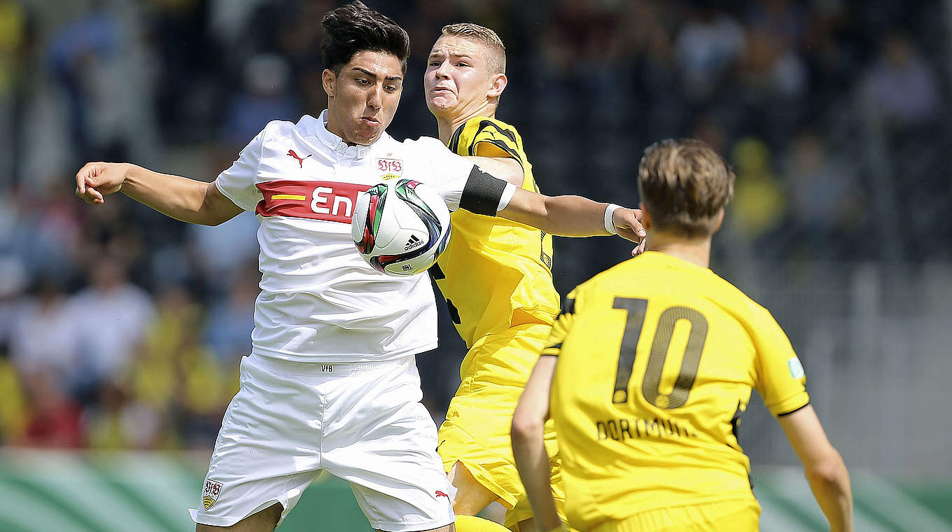 Titel verteidigt: Dortmund ist erneut Deutscher B-Junioren-Meister © 2015 Getty Images