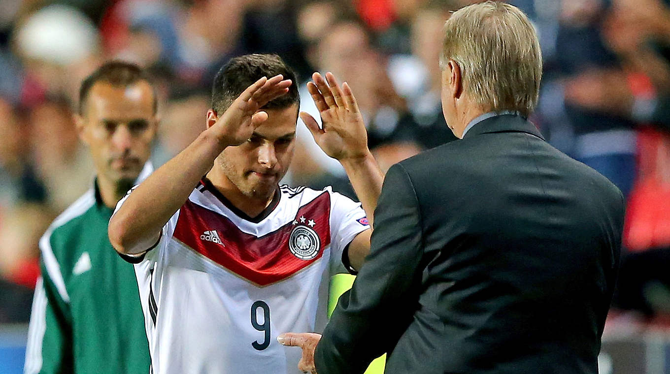 Kevin Volland, who scored the first two goals, receives praise from Horst Hrubesch © 2015 Getty Images