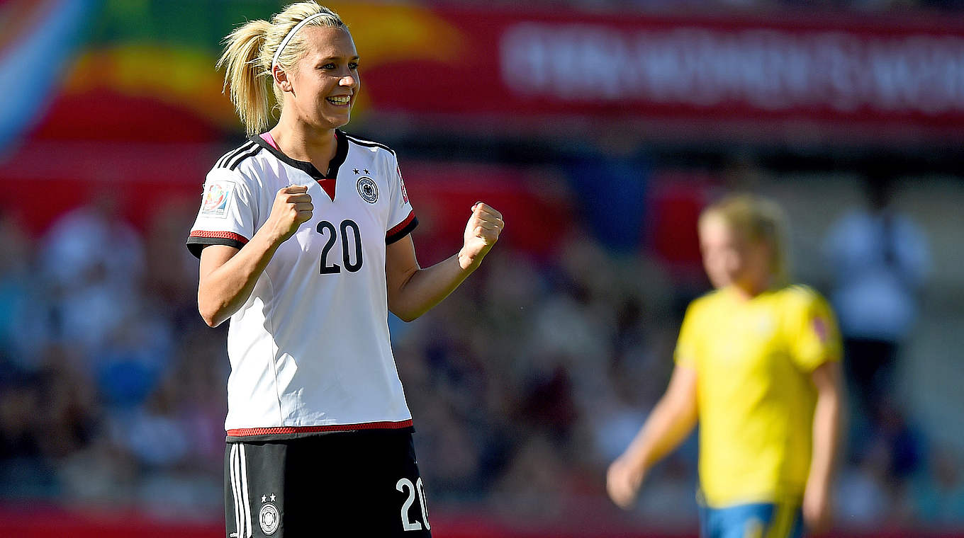 Jubel bei Lena Goeßling: Sie ist die "Spielerin des Schweden-Spiels" © 2015 FIFA