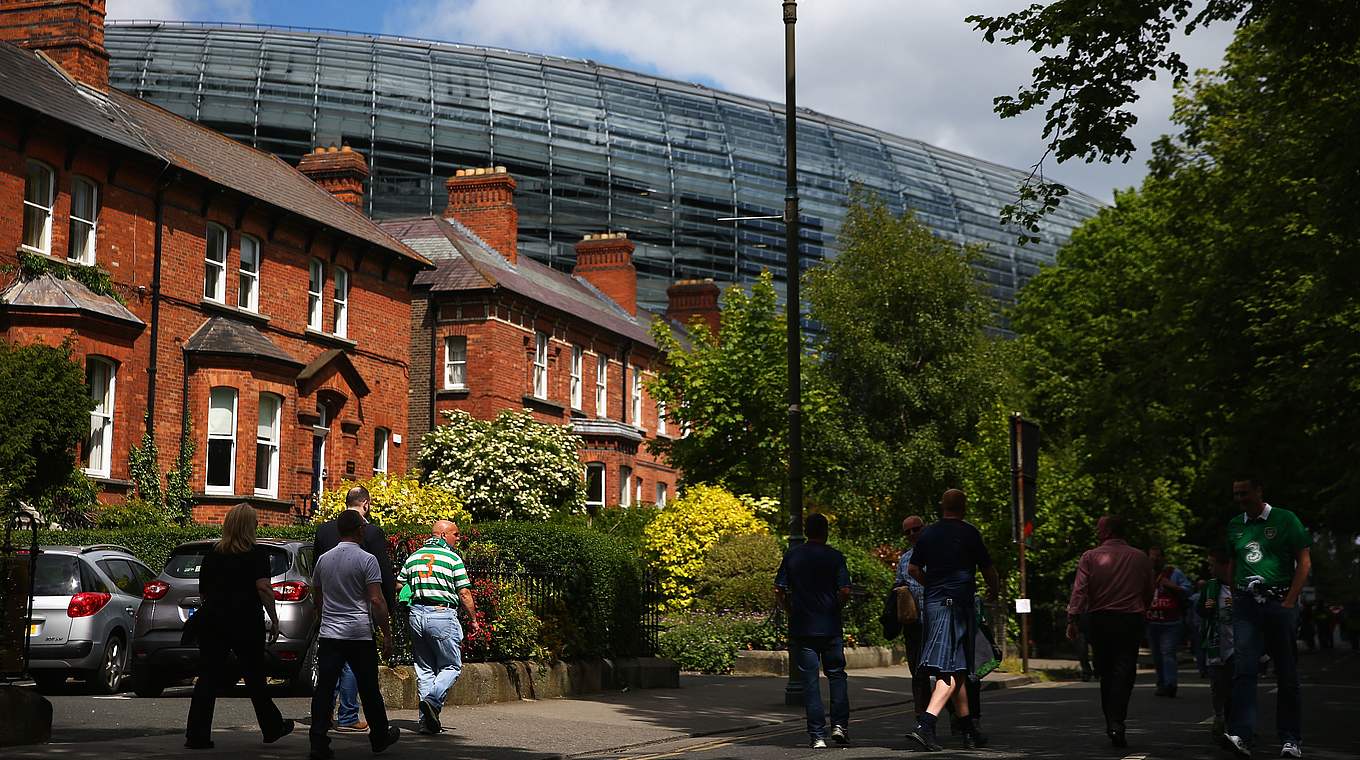 Spaziergang: Auf dem Weg ins Aviva Stadium. © Getty Images