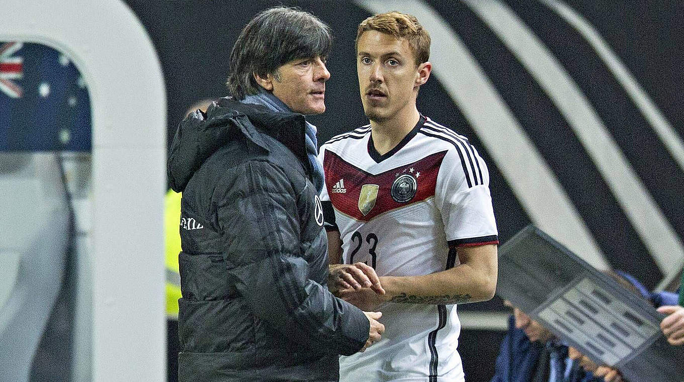 Kruse (r.) mit Löw: "Nach der verpassten WM möchte ich bei der EM dabei sein" © imago/Moritz Müller