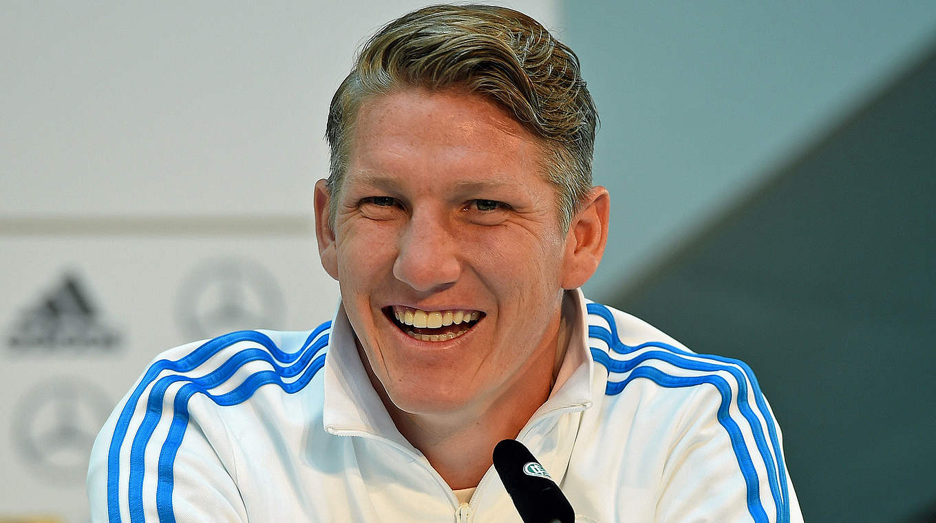 Die Mannschaft captain Schweinsteiger says "Man United is the new step in my life" © 