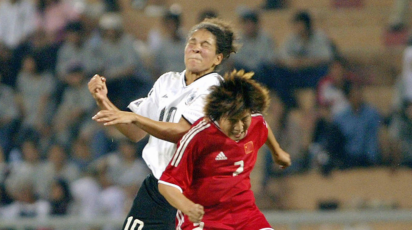 U 19-Weltmeisterin 2004: Šašić im Finale gegen China © 2004 AFP