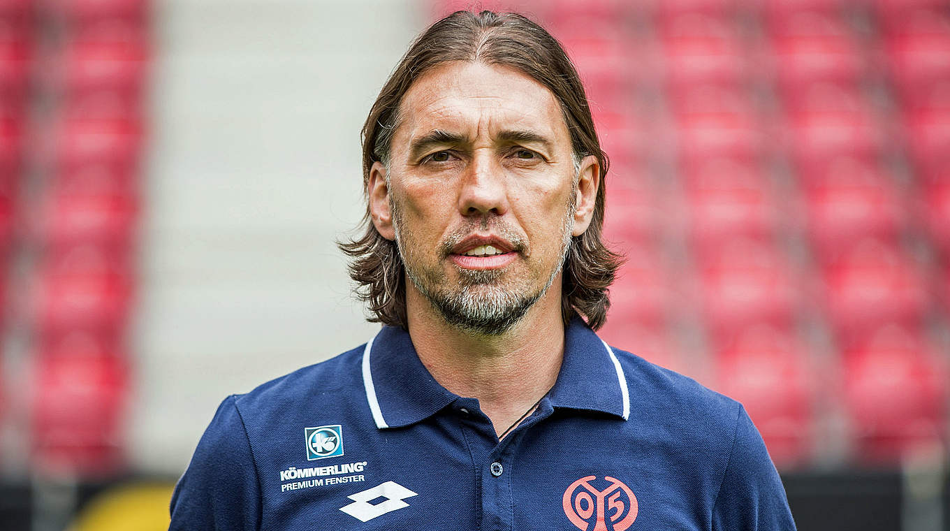 Sieg gegen AS St. Etienne knapp verpasst: Trainer Martin Schmidt mit Mainz 05 © 2015 Getty Images