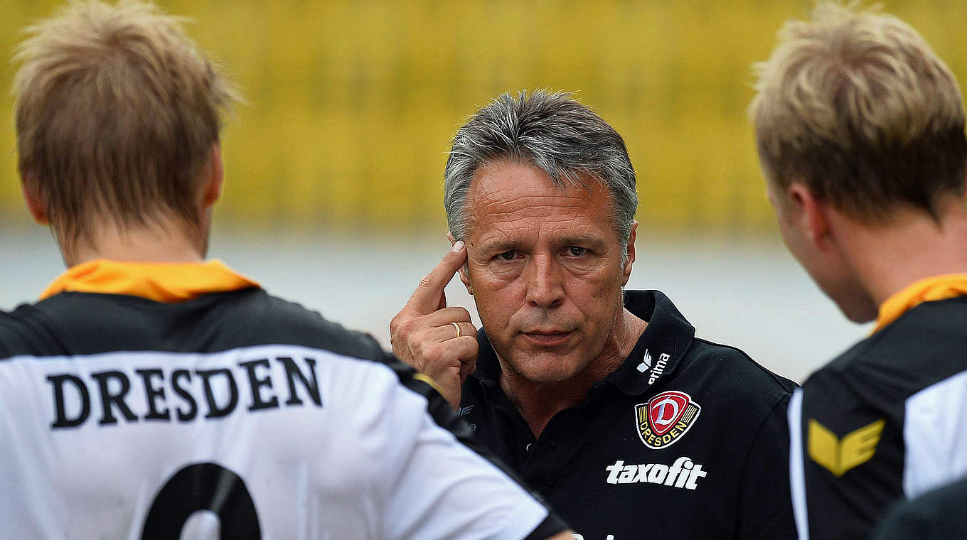 Trainer Uwe Neuhaus nach seiner Pause: "Jetzt bin ich wieder voller Tatendrang" © imago/Hentschel
