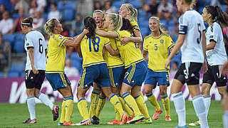 Sweden celebrate after the final whistle © ©SPORTSFILE