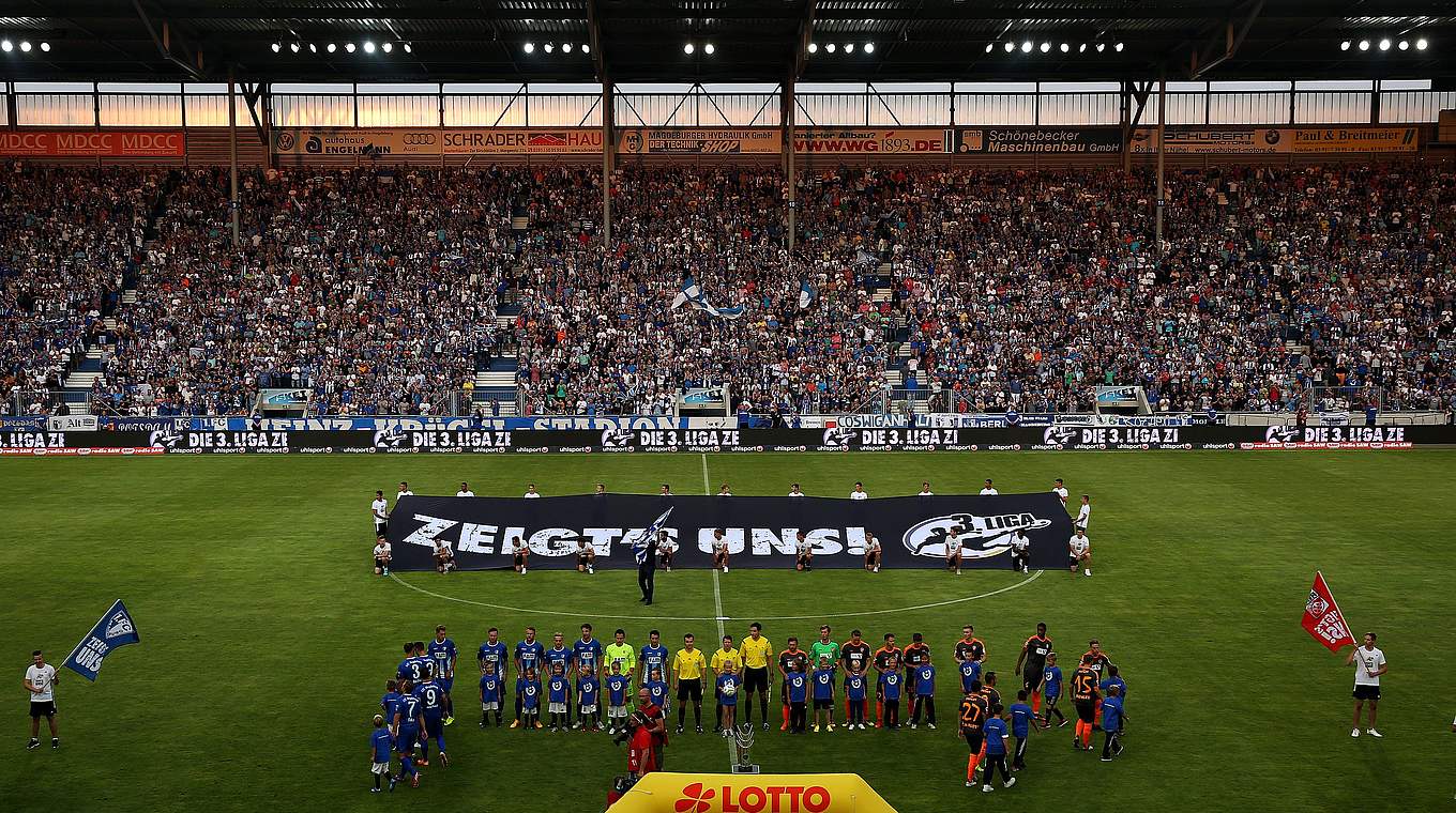 Zum Eröffnungsspiel der Drittligasaison kamen bereits 23.079 Zuschauer nach Magdeburg © 2015 Getty Images