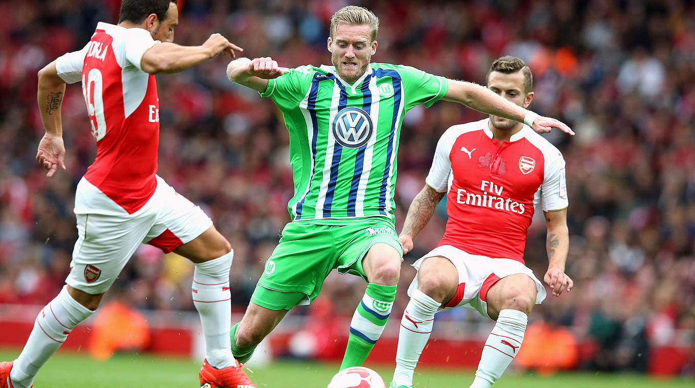 Niederlage gegen die Gunners: André Schürrle (M.) und der VfL Wolfsburg © 2015 Getty Images