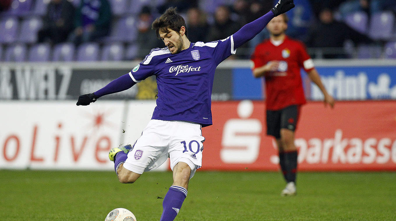 Würzburg-Zugang Daniel Nagy: "Natürlich will ich noch einmal höherklassiger spielen" © 2013 Getty Images