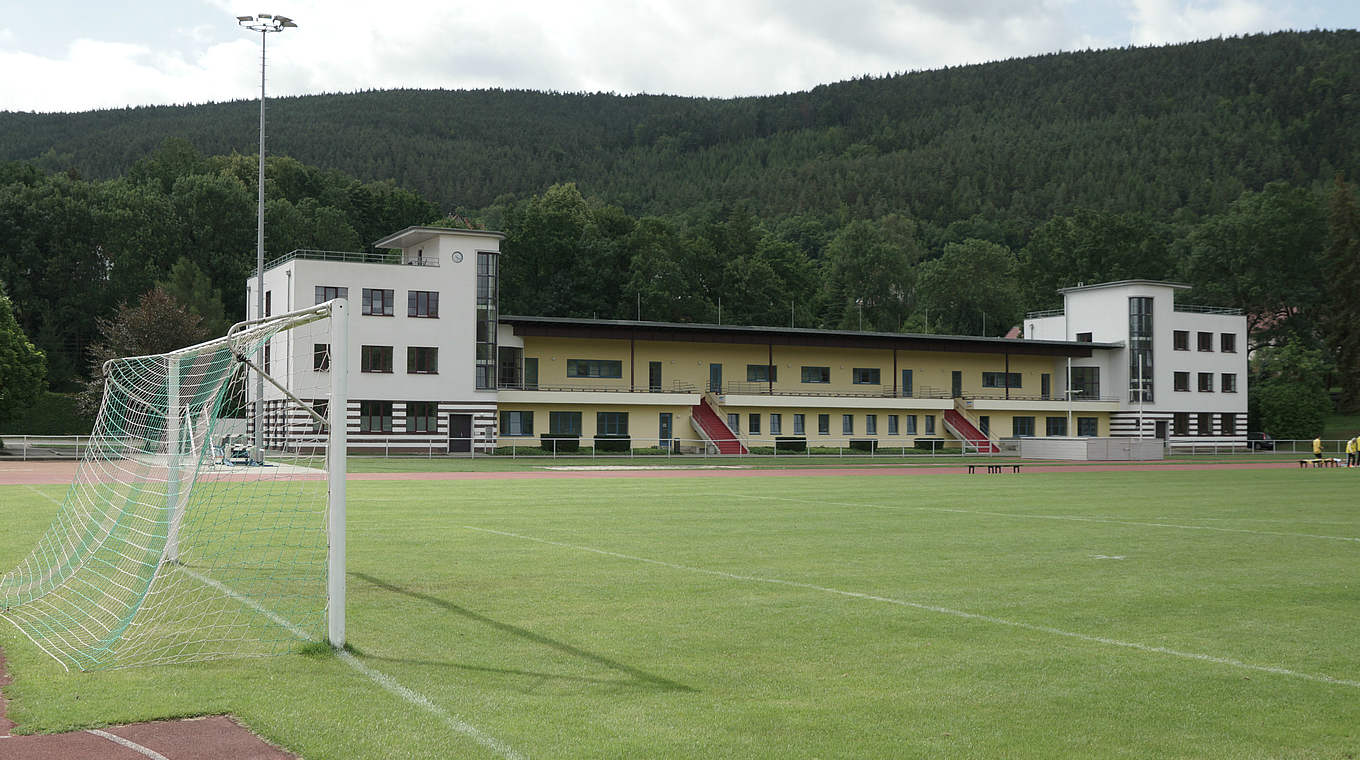 Schöne Kulisse, beste Plätze: die Landessportschule Bad Blankenburg © SID