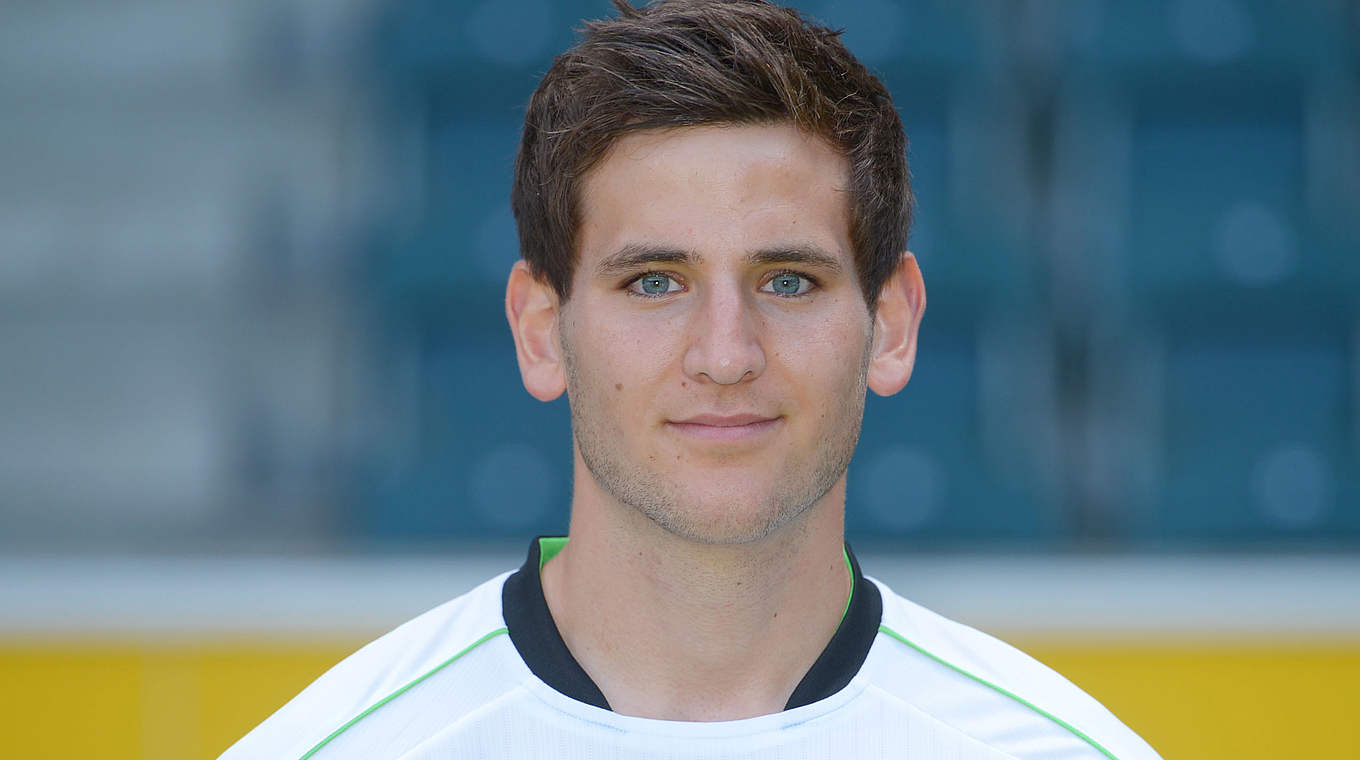 Neu bei Wehen  Wiesbaden: Niklas Dams, hier im Trikot von Borussia Mönchengladbach © 2012 Getty Images