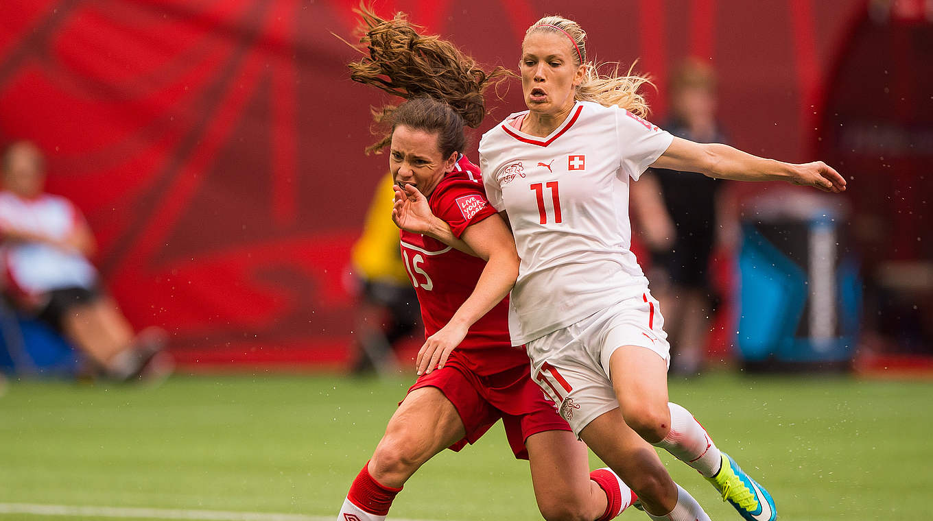 Swiss international Lara Dickenmann brings guaranteed goals © 2015 Getty Images