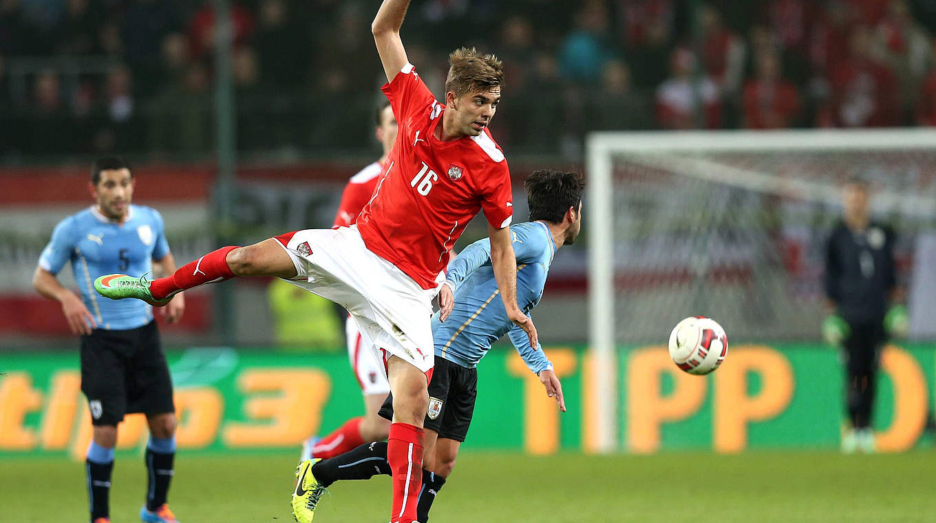 Als Nationalspieler für Österreich in der EM-Qualifikation: Lukas Hinterseer (v.) © imago/GEPA pictures