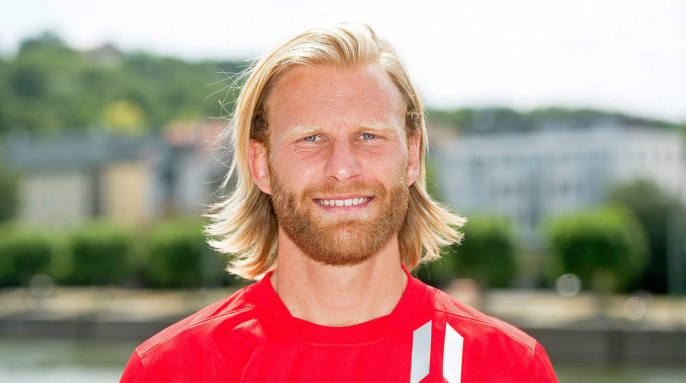Für ein Spiel gesperrt: Nico Herzig von den Würzburger Kickers © 2015 Getty Images