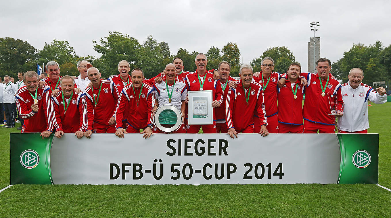 Sieger des Ü 50-Cups 2015: der FC Bayern München © 2014 Getty Images