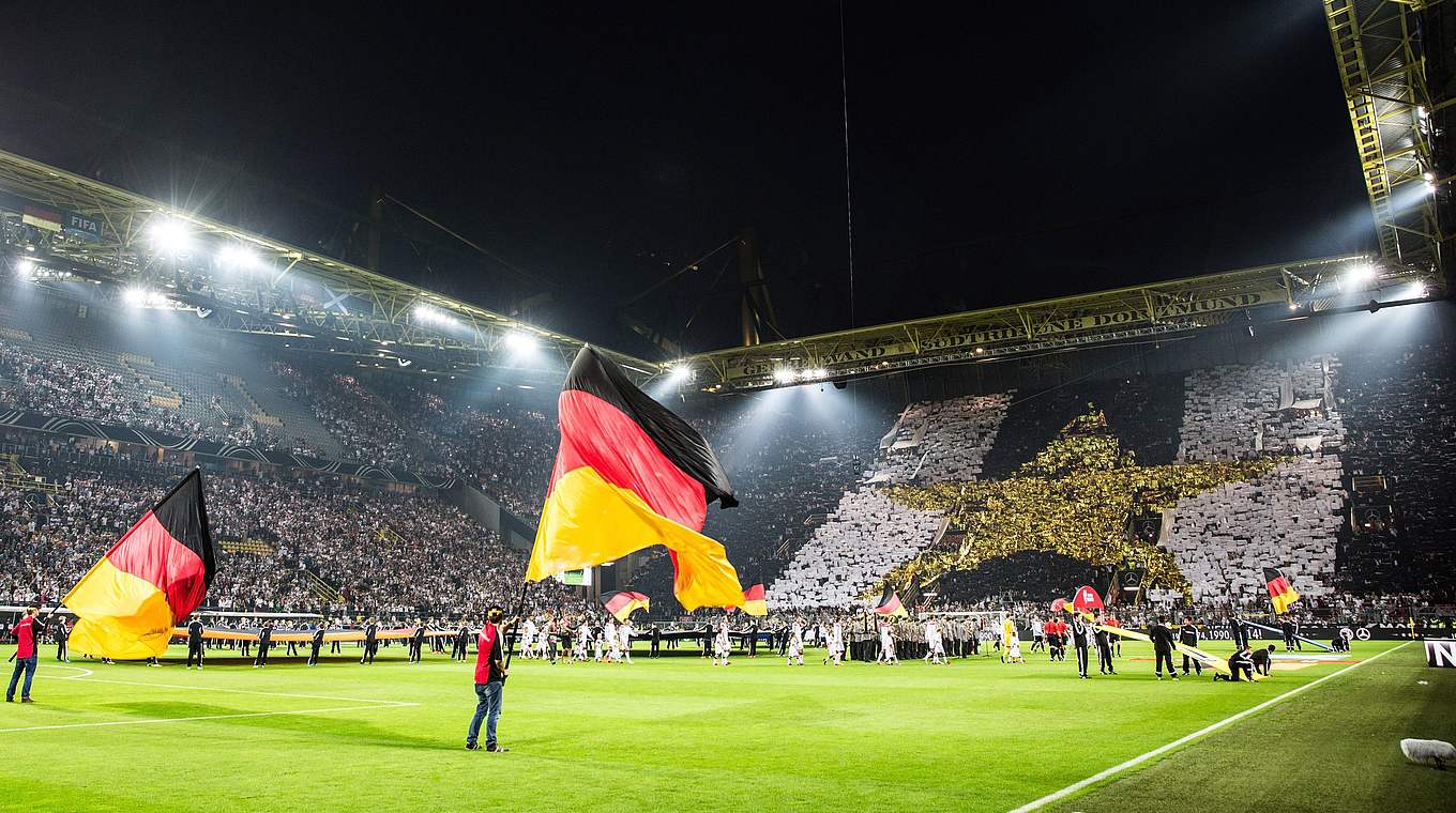 Stern-Choreo: Am 7. September 2014 in Dortmund © Getty Images