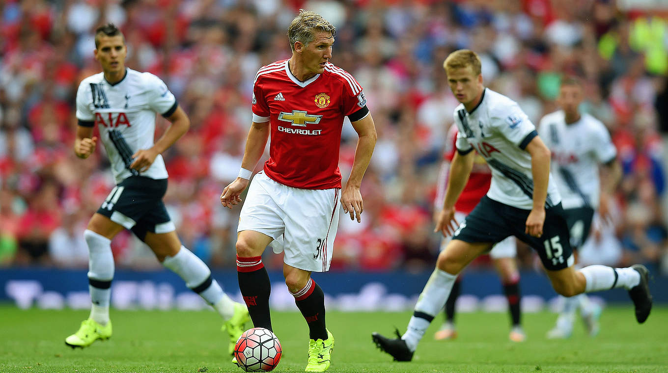 Bastian Schweinsteiger on the ball for the Red Devils © 2015 Getty Images