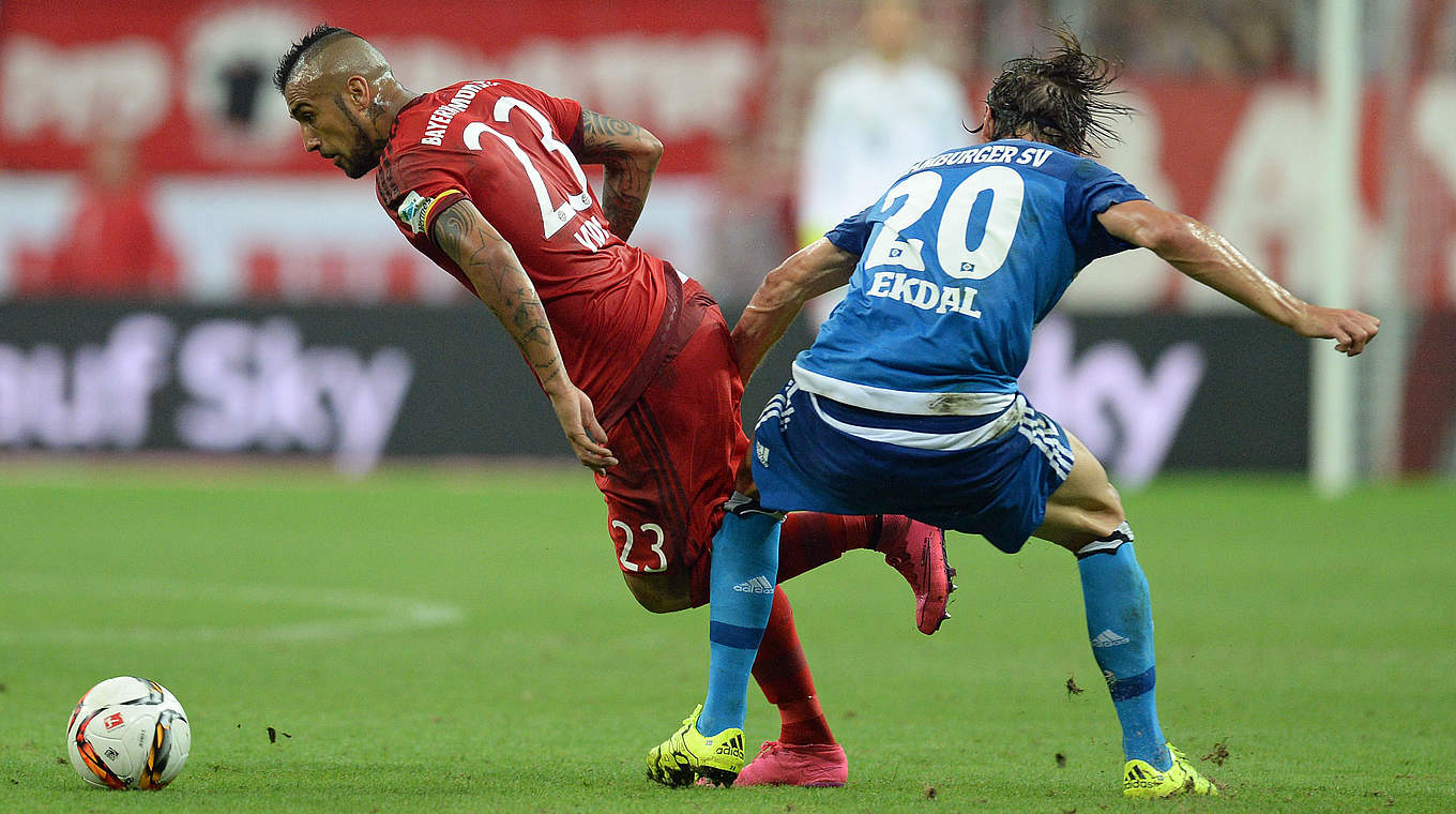 New signing Arturo Vidal made his Bundesliga debut with Bayern © 