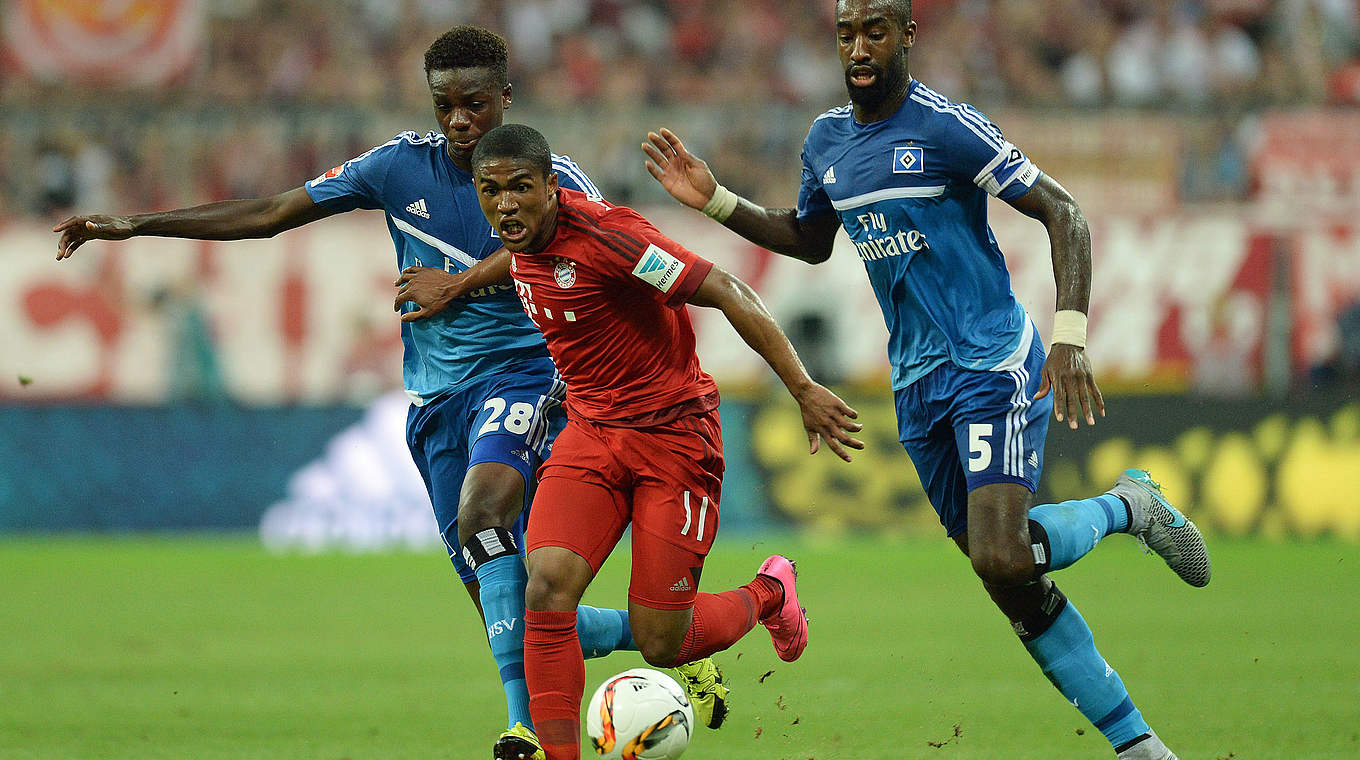 Douglas Costa impressed on his first league start for his new side © 
