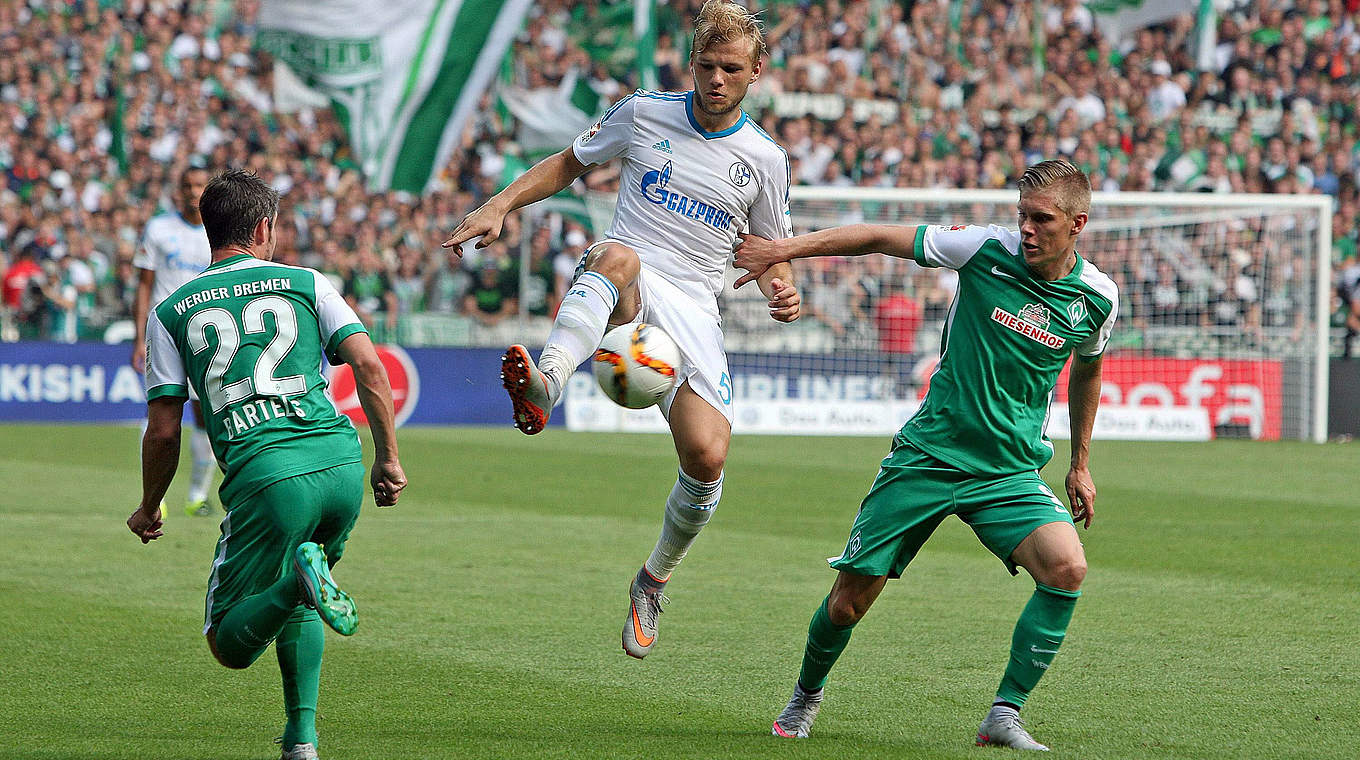 Johannes Geis and Schalke 04 won away at Bremen © imago/DeFodi