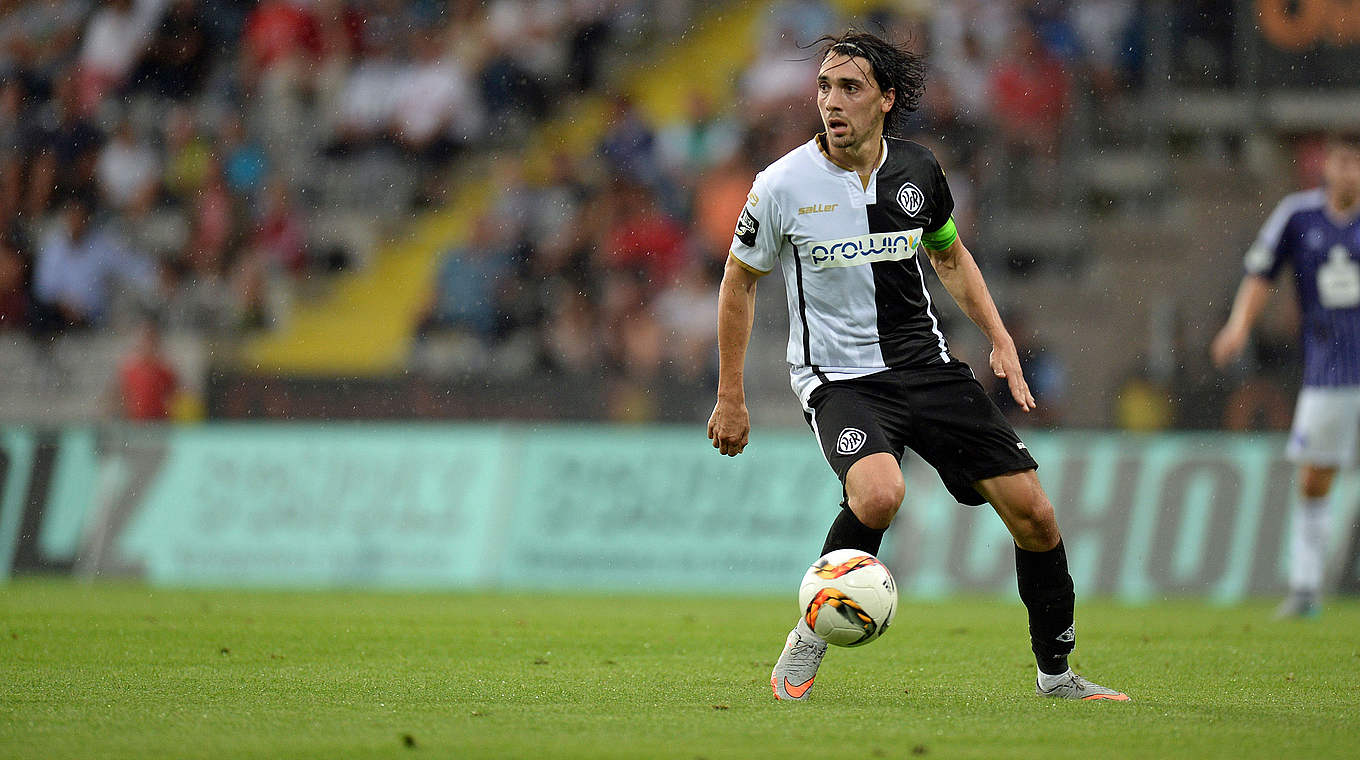 Guter Start in der 3. Liga, Niederlagen im Pokal: Markus Schwabl und der VfR Aalen © 2015 Getty Images