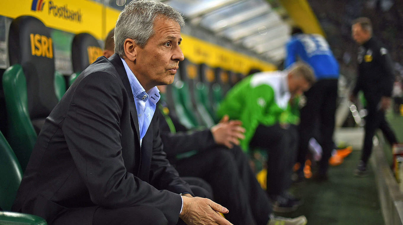 Gegen Mainz 05 zum 150. Mal auf der Mönchengladbacher Trainerbank: Lucien Favre © 2014 Getty Images