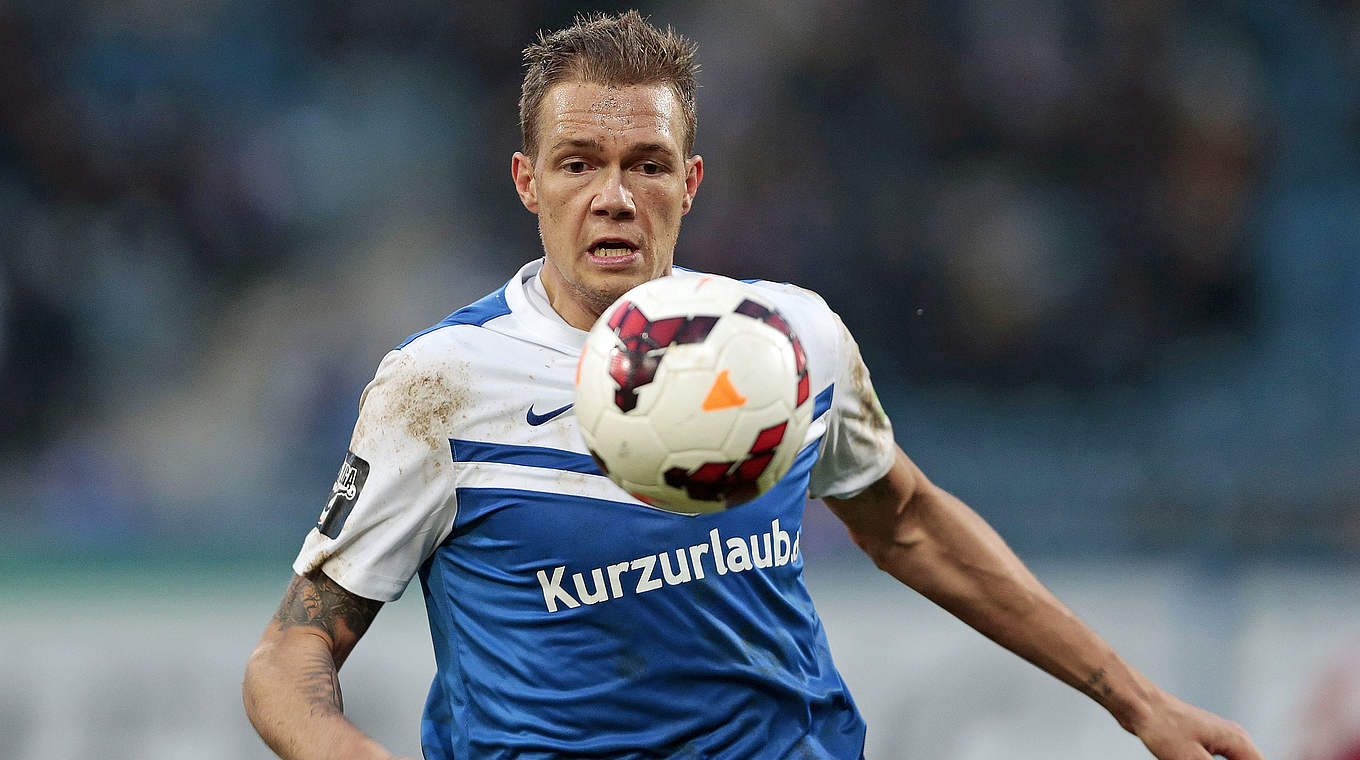 Trainiert bei den Würzburger Kickers mit: der frühere Rostocker Steven Ruprecht © 2014 Getty Images