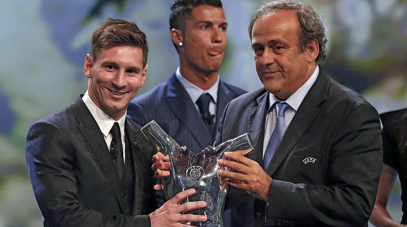 Freude beim Sieger: Lionel Messi wird erneut ausgezeichnet © VALERY HACHE/AFP/Getty Images