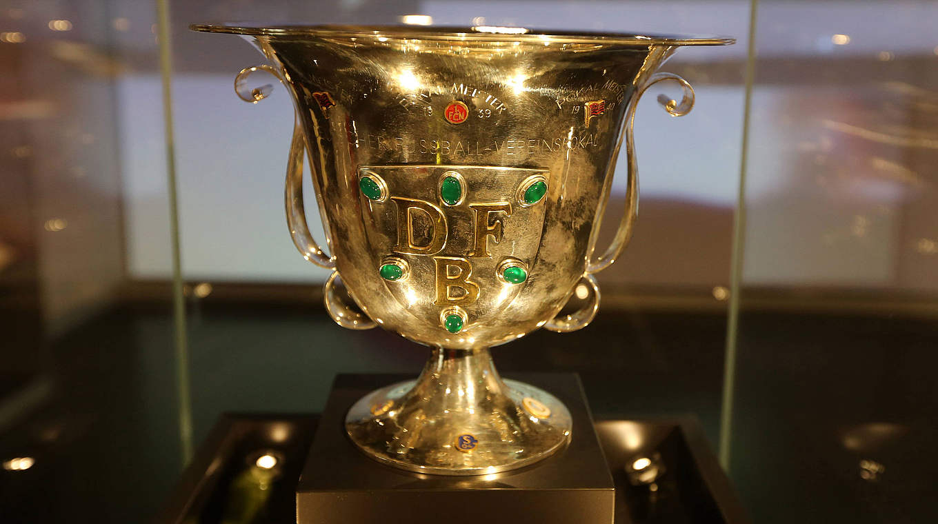 Erste Endrundenspiele um den DFB-Pokal 1935: inoffiziell der "Tschammer-Pokal" © imago sportfotodienst