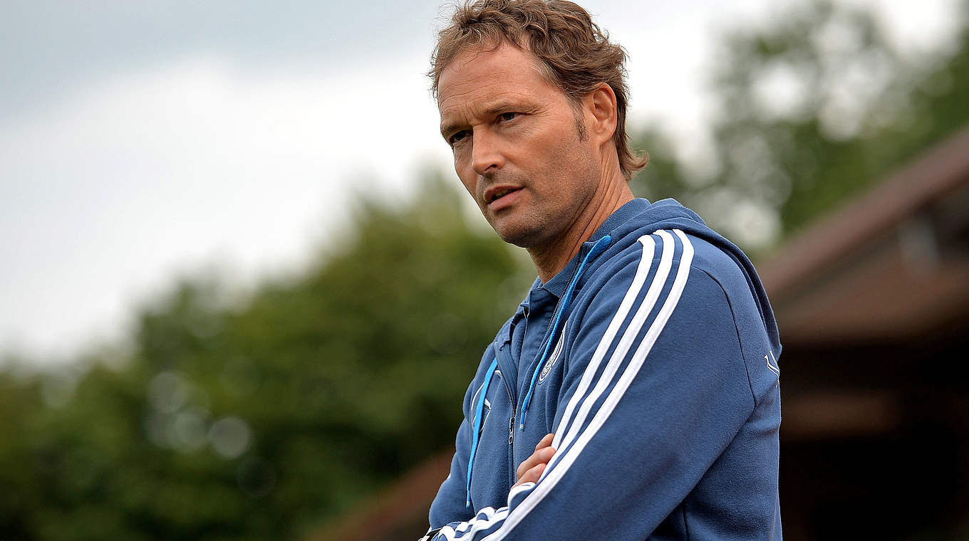 DFB-Trainer Marcus Sorg: "Wir wollen uns mit den Besten messen." © 2015 Getty Images