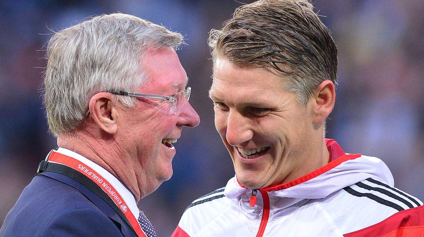 Kurze Rückreise nach Manchester: Schweinsteiger und Sir Alex Ferguson © Getty Images