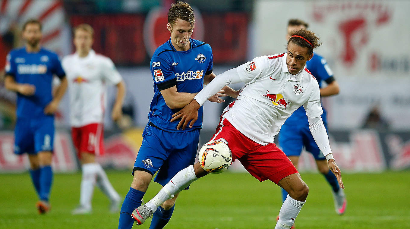 Schwerer Stand: Paderborn kassiert in Leipzig die fünfte Niederlage © 2015 Getty Images