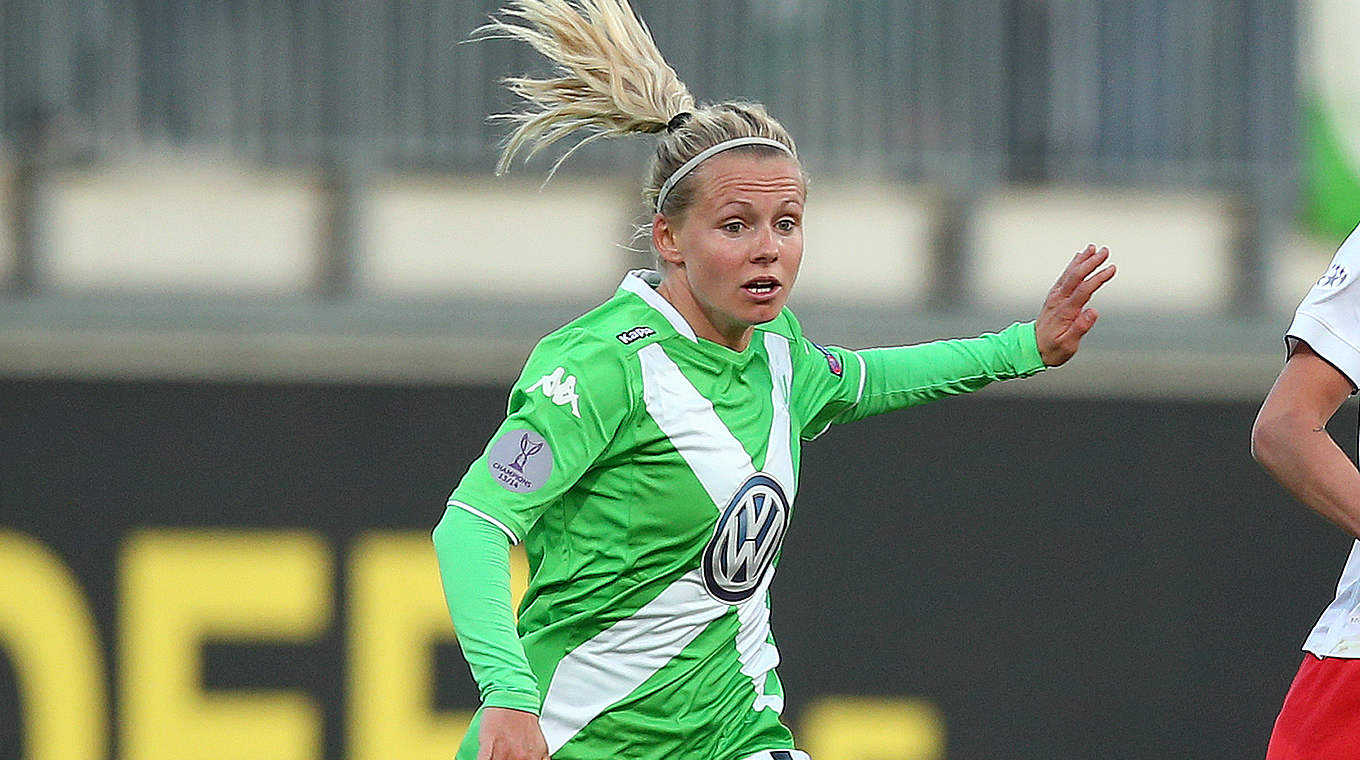 Fällt aus: Wolfsburgs Julia Simic © 2015 Getty Images