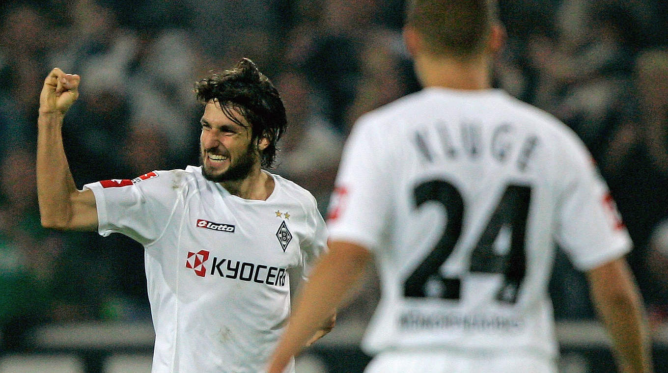 40.000 Tor der Liga-Geschichte: Gladbachs Thomas Broich (l.) © 2005 Getty Images