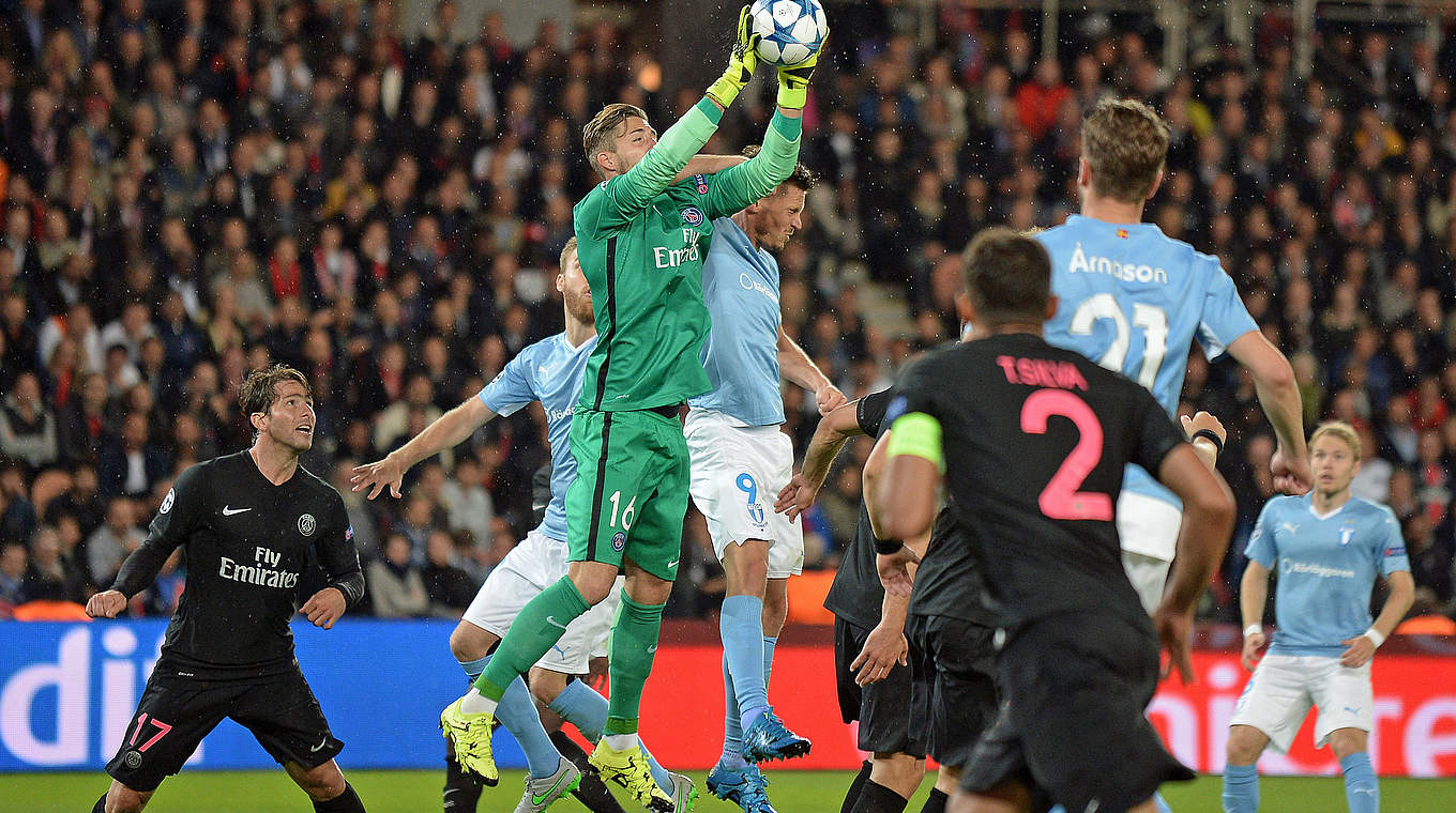 Kevin Trapp and his PSG side won 2-0 against Malmö FF © 