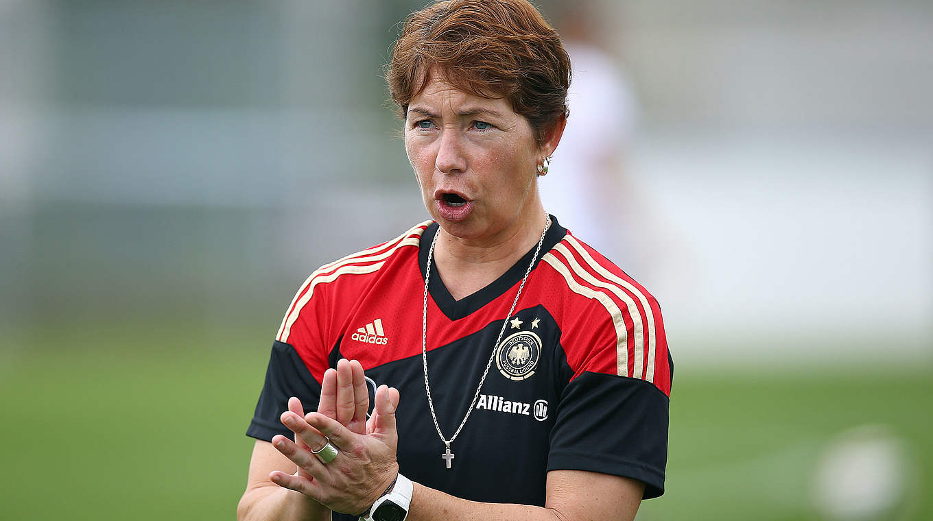 Kann hoch zufrieden sein: DFB-Trainerin Maren Meinert © 2015 Getty Images