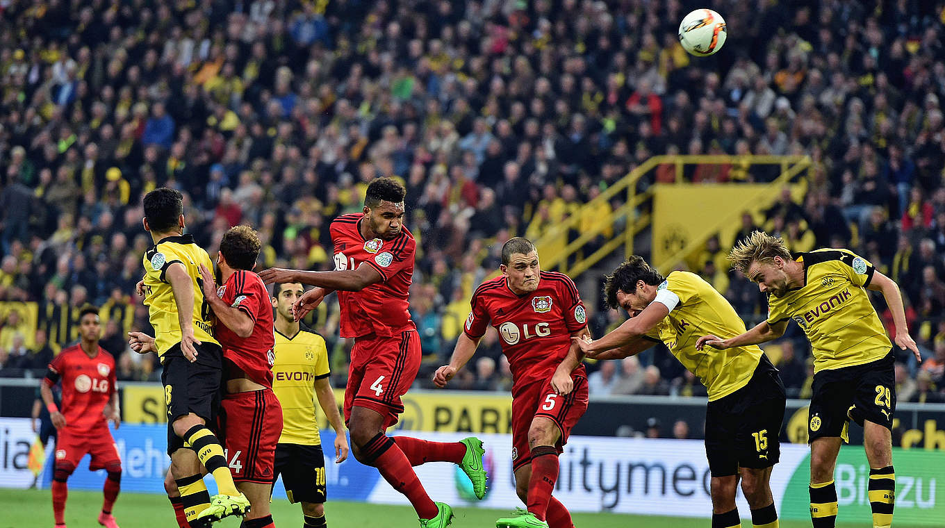 Tah (Nr. 4) zum Spiel in Dortmund: "Wir haben phasenweise einfach geschlafen" © 2015 Getty Images