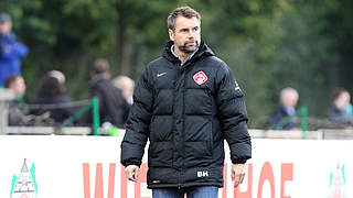 500 Euro Strafe wegen unsportlichen Verhaltens: Würzburgs Coach Bernd Hollerbach © Getty Images