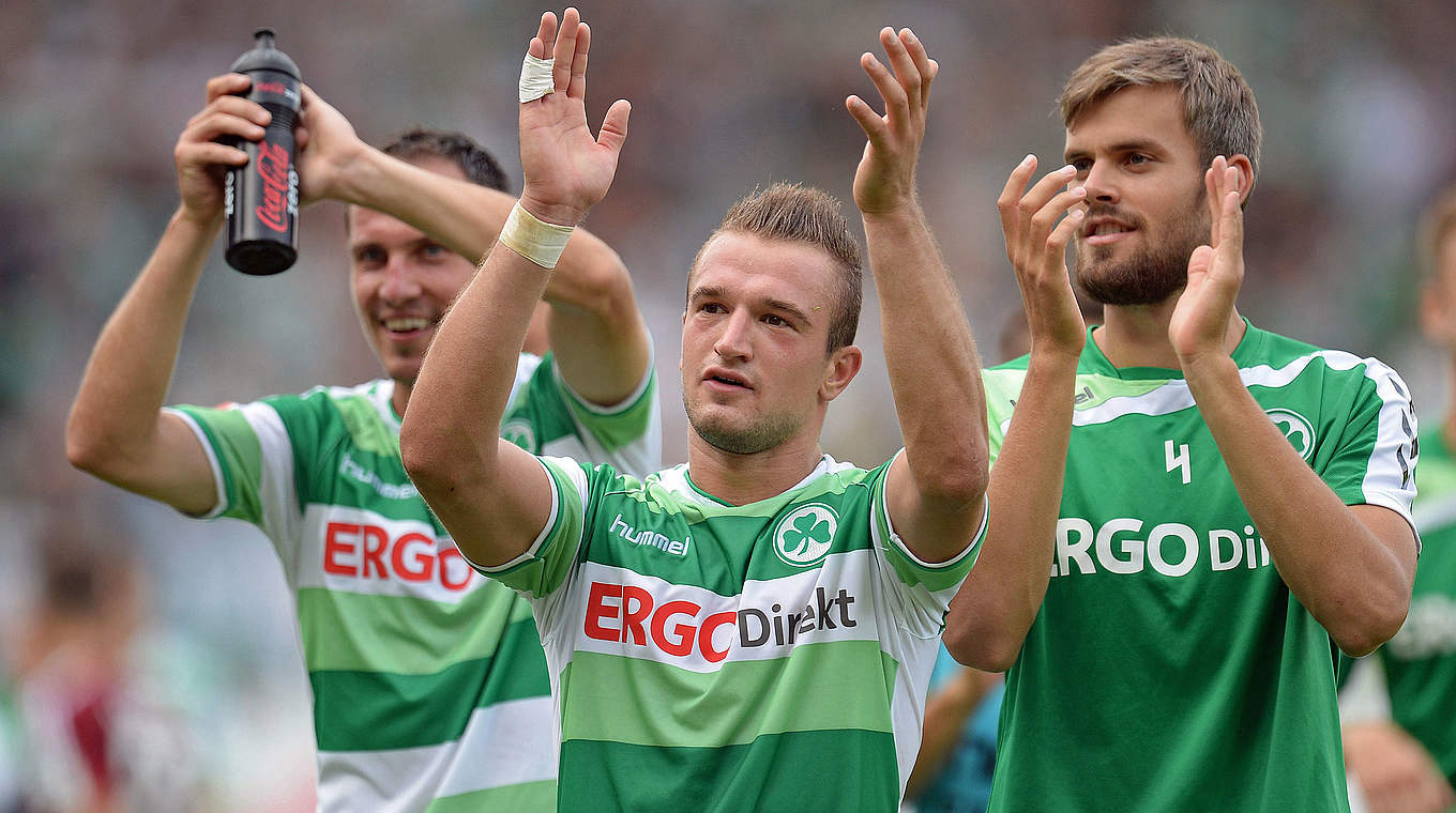 Dritter Sieg in Serie: Greuther Fürth macht Boden gut © 2015 Getty Images